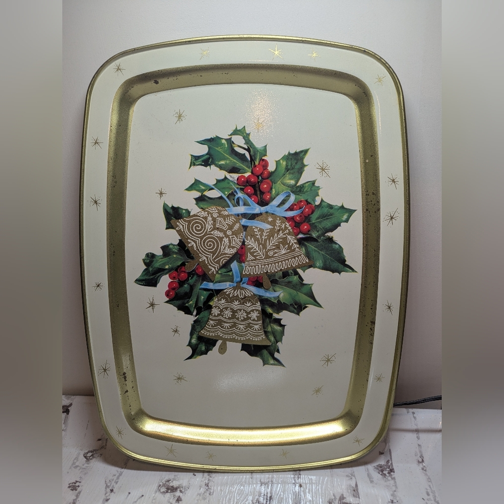 VINTAGE HOLIDAY CHRISTMAS METAL TRAY GOLD ATOMIC STARS BELLS HOLLY DECORATIVE